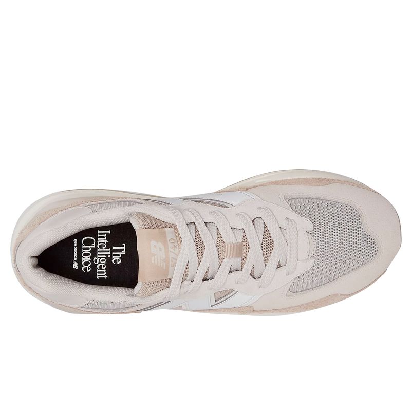 Are new balance unisex store