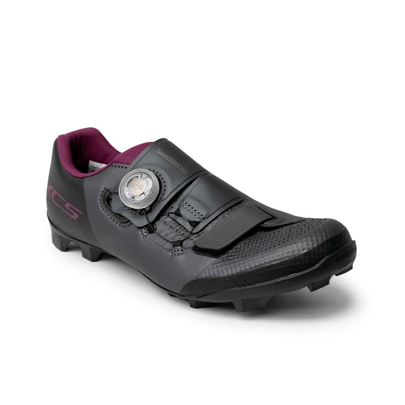 Paire de Chaussures Shimano VTT SH-XC61L Noir - Absolubike, vélos et