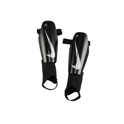 Canilleras Nike Charge Hombre