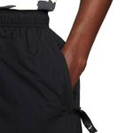 Short Nike Solo Swoosh Hombre