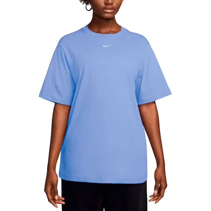 Remera Nike Sportswear Essentials Mujer