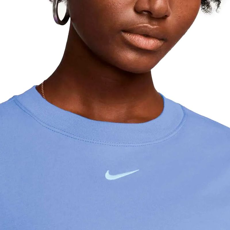 Remera Nike Sportswear Essentials Mujer
