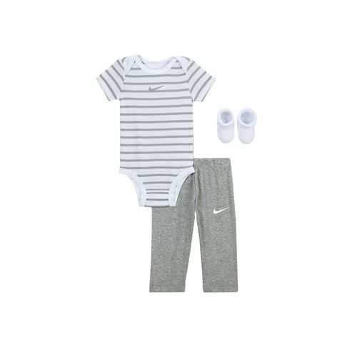 Conjunto Nike Bodysuit Pants And Terry Socks 3 Piezas Bebe