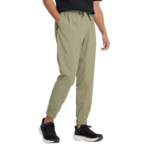 Pantalon New Balance Training Sport Essentials Hombre