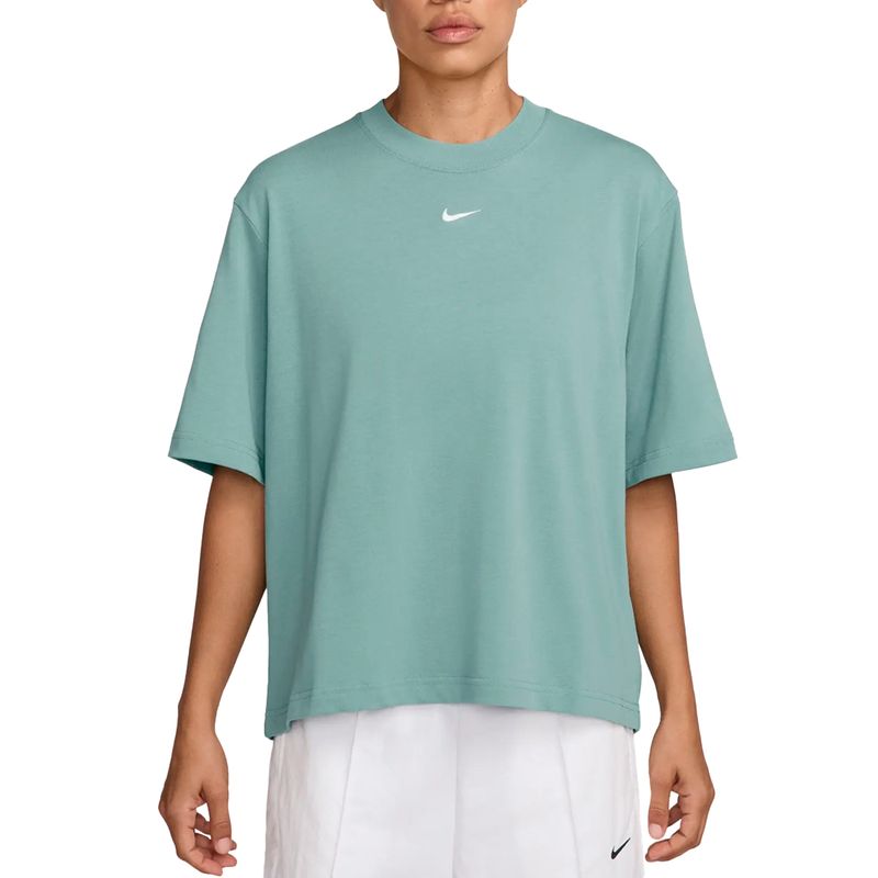 Remera Nike Sportswear Essentials Mujer