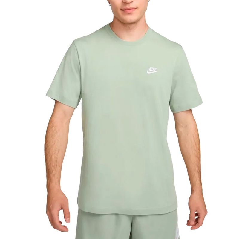 Remera Nike Sportswear Club Tee Hombre