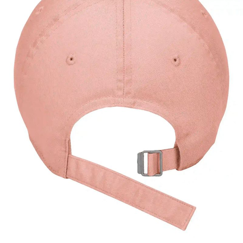 Gorra Nike Club Futura