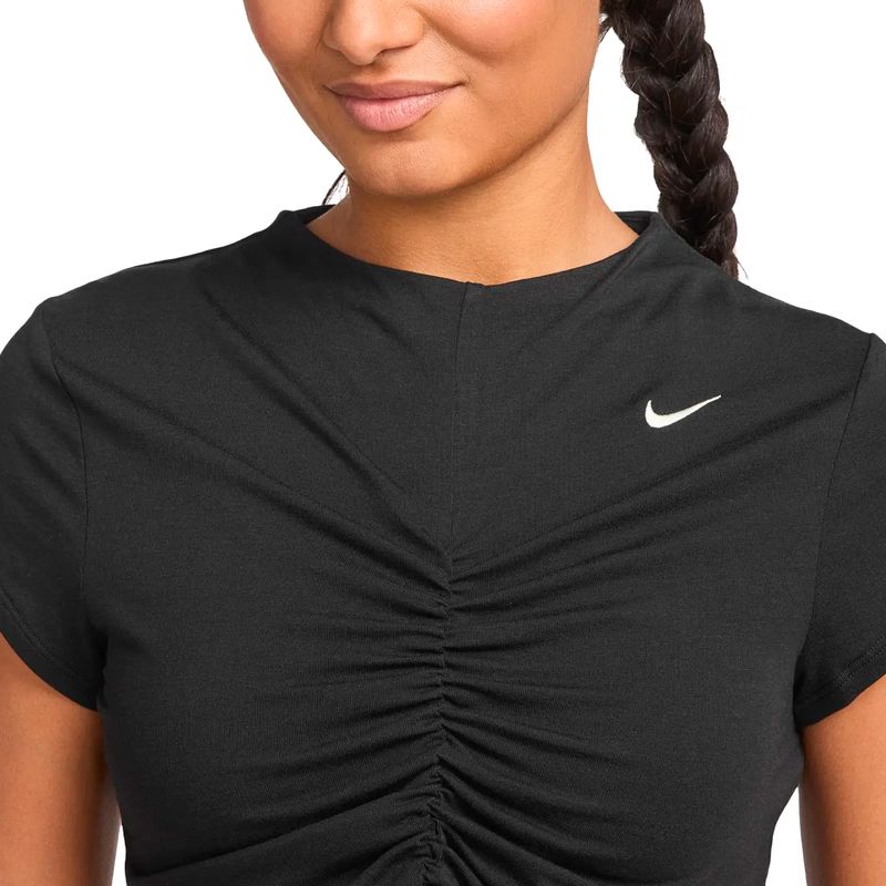 Remera Nike Sportswear Chill Knit Mujer