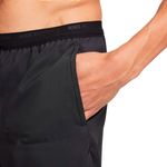 Short Nike Training Stride Hombre