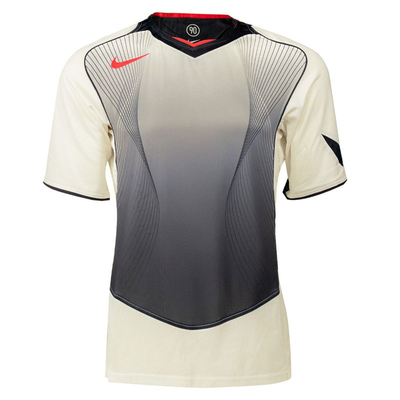Remera Nike Total 90 Hombre