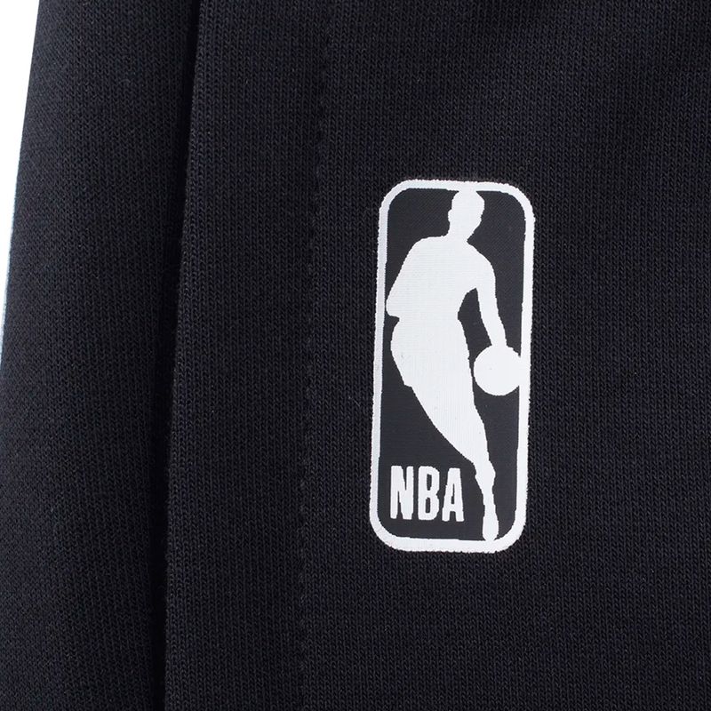 Pantalon Chicago Bulls Nba Jogger Metal Logo Regular Fit Hombre