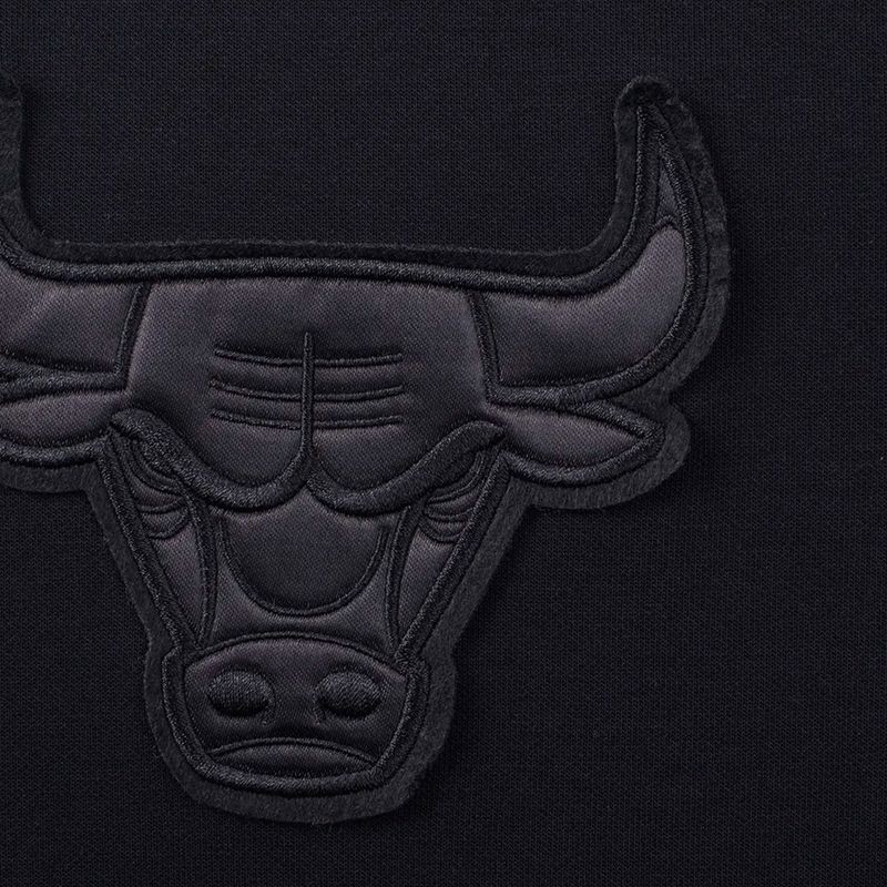 Pantalon Chicago Bulls Nba Jogger Metal Logo Regular Fit Hombre