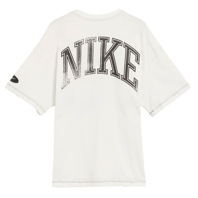 Remera Nike Street Oversize Mujer