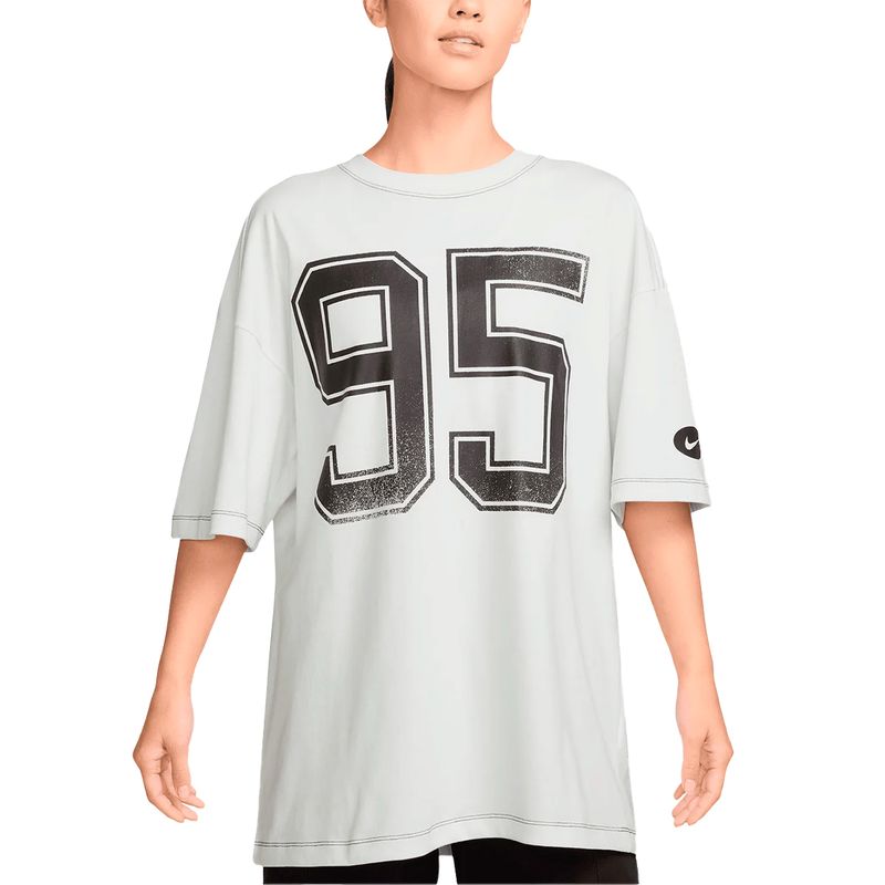 Remera Nike Street Oversize Mujer