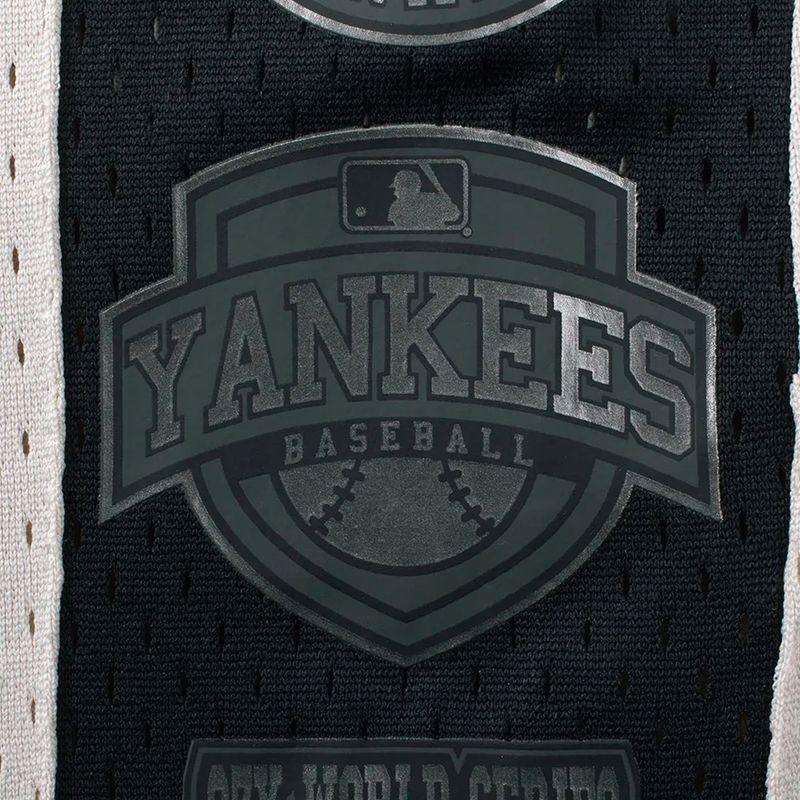 Short New York Yankees Mlb Front Felt Base Logo Regular Fit Hombre