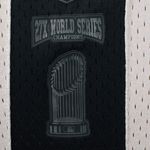 Short New York Yankees Mlb Front Felt Base Logo Regular Fit Hombre