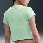 Remera Nike Sportswear Chill Knit Mujer