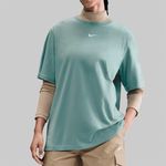 Remera Nike Nsw Tee Essential Mujer