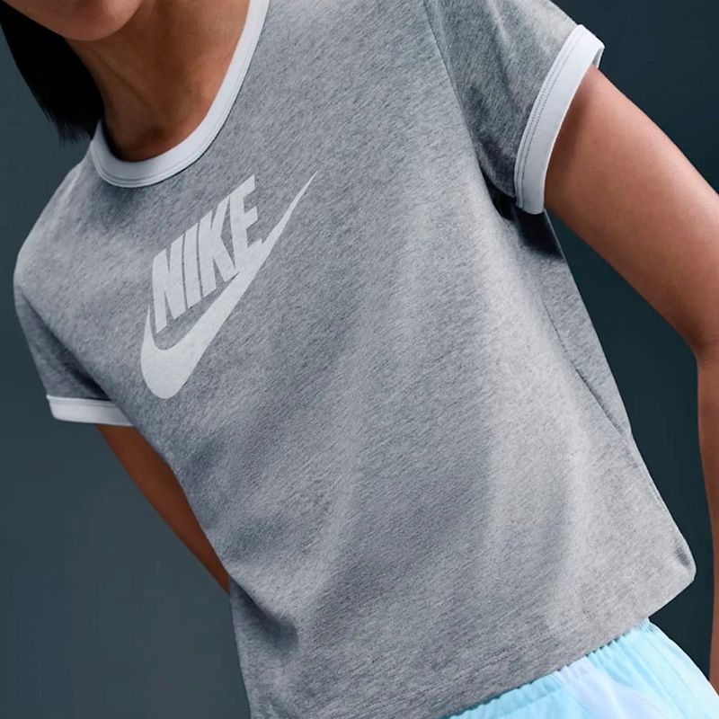 Remera Nike Sportswear Graphic Ringer Mujer