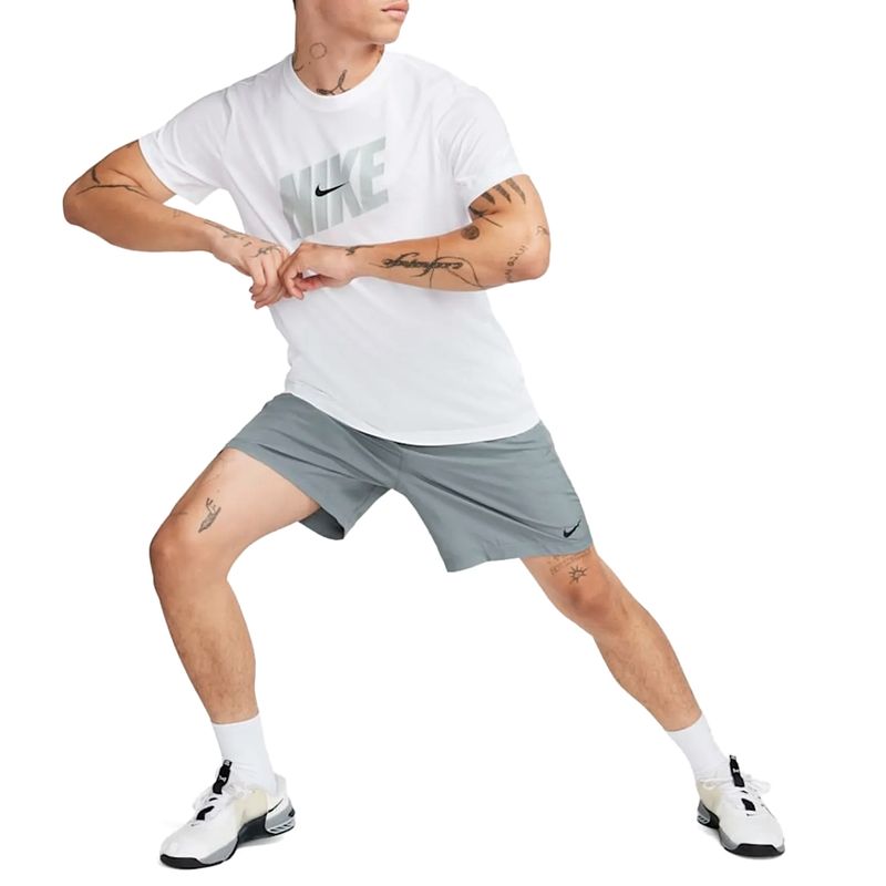 Short Nike Training Drifit Form 7in Hombre